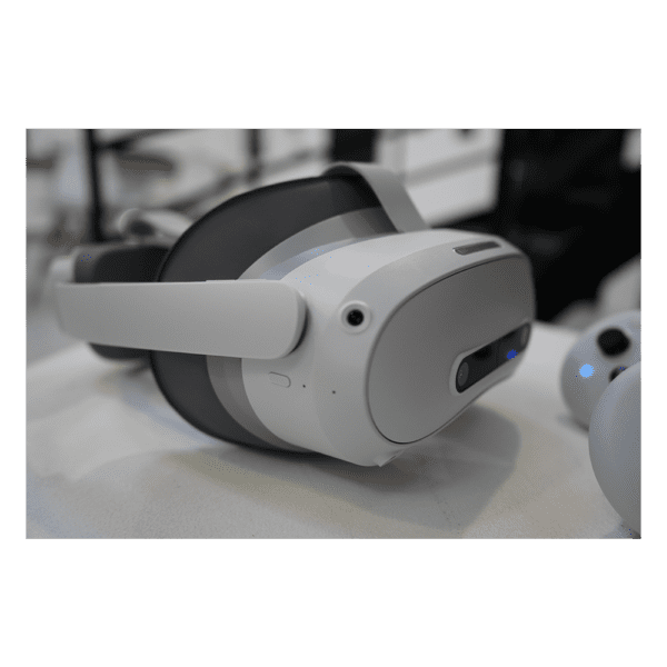 Pico 4 Ultra Mixed Reality Synergiz